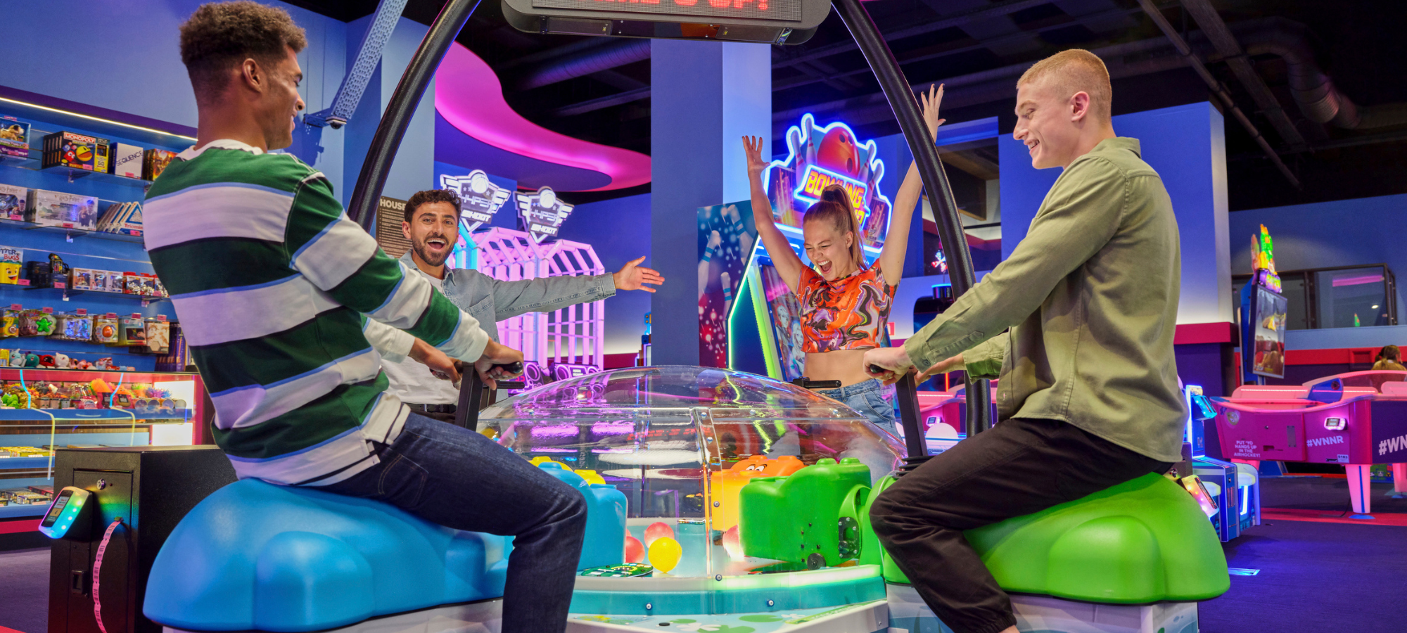 Fun and cool games for family, friends and colleagues at Gamestate - the leading arcade in Europe 
